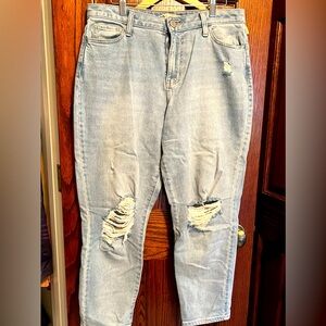 Women’s size 9 SO high-rise MOM jeans